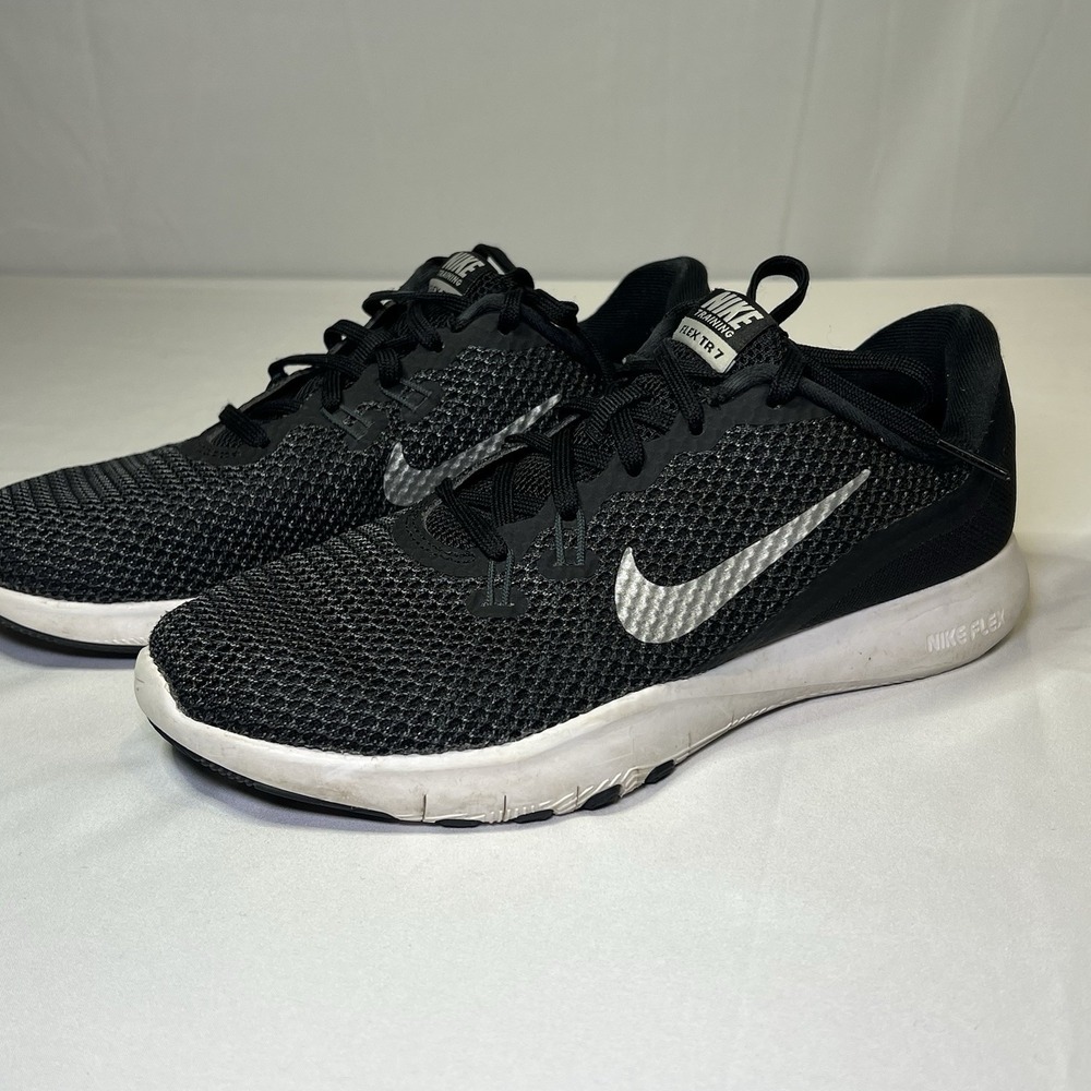 Nike Training Flex TR 7 Women's‎ Size 6 Athletic Shoes Black Silver Running